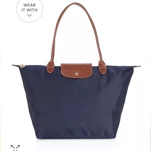 Longchamp
Le Pliage Large Nylon Shoulder Tote